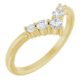 1/4 CTW Natural Diamond Graduated V Ring